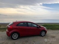 Usata Kia Rio 2012 Rosso Utilitaria