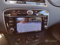 Usata Fiat Punto Young 69 CV (50 kW) 2016 Grigio Utilitaria