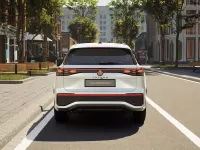 Nuova VW Tayron R-line Plus 204 CV (150 kW) 2026 Dolomite silver metallizzato SUV
