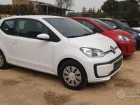 Usata VW up! 74 CV (54 kW) 2015 Bianco Utilitaria