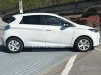 Usata Renault Zoe Zen 42 kW (58 CV) 2015 Bianco Utilitaria