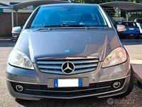 Usata Mercedes A160 82 CV (60 kW) 2009 Grigio Utilitaria
