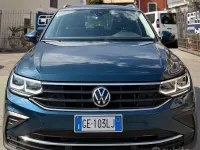 Usata VW Tiguan 150 CV (110 kW) 2021 Bluazzurro SUV