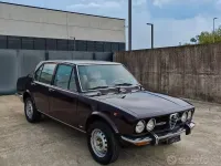 Usata Alfa Romeo Alfetta 122 CV (89 kW) 1970 Rosso Berlina