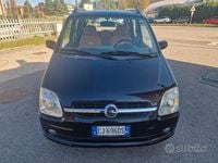 Usata Opel Agila Njoy 75 CV (55 kW) 2002 Nero Monovolume