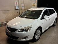 Usata Opel Astra 2012 Bianco Station wagon