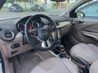 Usata Opel Adam Edition 101 CV (74 kW) 2014 Bianco Utilitaria