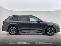 Usata Audi Q7 S-Line 231 CV (169 kW) 2022 Grigio scuro SUV