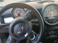 Begagnad Mini ONE 75 HK (55 kW) 2012 Vit Halvkombi