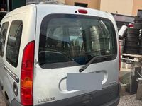 Usado Renault Kangoo 84 CV (61 kW) 2003 Gris Monovolumen
