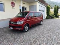 Usata VW Caravelle 150 CV (110 kW) 2019 Rosso Furgone