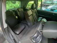 Usata Opel Zafira Cosmo 150 CV (110 kW) 2011 Monovolume