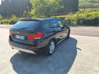Usata BMW X1 143 CV (105 kW) 2010 Nero SUV
