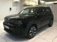 Nuova Fiat Grande Panda Icon 101 CV (74 kW) 2026 Nero Utilitaria