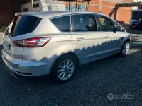 Usata Ford S-MAX S 179 CV (131 kW) 2016 Monovolume