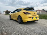 Usata Opel Astra OPC 280 CV (205 kW) 2013 Giallo Coupé