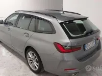 Usata BMW 320e 190 CV (139 kW) 2023 Grigio Station wagon