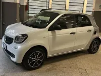 Usata Smart ForFour 71 CV (52 kW) 2019 Bianco Utilitaria