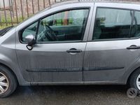 Usata Renault Modus 75 CV (55 kW) 2009 Grigio Monovolume