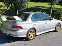 Usata Subaru Impreza 280 CV (205 kW) 1999 Argento Berlina