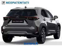 Nuova Toyota Yaris Cross Lounge 131 CV (96 kW) 2026 Dark grey met SUV