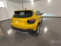 Usata Jeep Avenger Altitude 101 CV (74 kW) 2024 Giallo SUV
