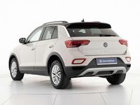 Usata VW T-Roc Life 116 CV (85 kW) 2023 Grigio SUV