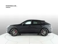 Usata Porsche Cayenne 475 CV (349 kW) 2024 Nero cromite metallizzato SUV