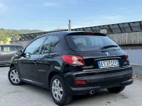 Usata Peugeot 206 60 CV (44 kW) 2009 Berlina