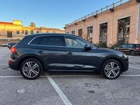Usata Audi Q5 Sport 286 CV (210 kW) 2019 Grigio scuro SUV