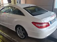 Usata Mercedes E220 Executive 170 CV (125 kW) 2010 Bianco Coupé