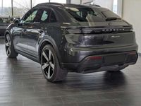 Usata Porsche Macan 4 Electric 144 kW (197 CV) 2024 Grigio SUV