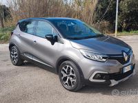 Usata Renault Captur 110 CV (80 kW) 2018 Grigio SUV