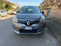 Usata Renault Scenic E-Tech 132 CV (97 kW) 2015 Grigio Monovolume