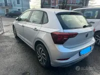 Usata VW Polo Style 95 CV (69 kW) 2023 Grigio Utilitaria