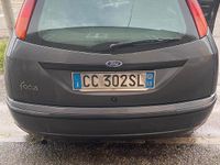 Usata Ford Focus 100 CV (73 kW) 2002 Grigio Berlina
