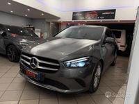 Usata Mercedes B200 Executive 150 CV (110 kW) 2021 Grigio Monovolume
