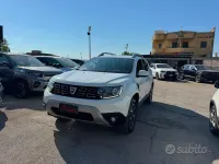 Usata Dacia Duster Comfort 101 CV (74 kW) 2021 Bianco SUV