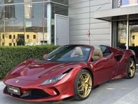 Usata Ferrari F8 721 CV (530 kW) 2022 Rosso Cabrio