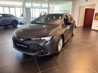 Nuova Toyota Corolla Active 98 CV (72 kW) 2026 Grigio Station wagon