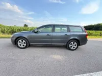 Usata Volvo V70 Momentum 185 CV (136 kW) 2007 Blu/azzurro Station wagon