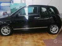 Usata Lancia Ypsilon 80 CV (58 kW) 2008 Nero Utilitaria