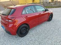 Gebraucht Kia Rio Active 77 PS (56 kW) 2017 Rot Kleinwagen