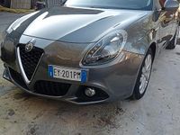 Usata Alfa Romeo Giulietta 105 CV (77 kW) 2015 Grigio Berlina