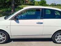 Usata Lancia Ypsilon 75 CV (55 kW) 2011 Utilitaria