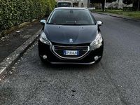 Usata Peugeot 208 Allure 120 CV (88 kW) 2013 Utilitaria