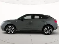 Usata Audi Q3 Sportback Comfort 190 CV (139 kW) 2024 Grigio daytona perlato SUV