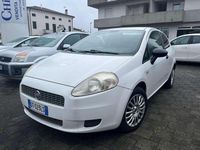 Usata Fiat Grande Punto 75 CV (55 kW) 2010 Bianco Utilitaria