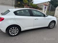Usata Alfa Romeo Giulietta Super 120 CV (88 kW) 2016 Bianco Utilitaria
