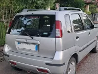 Usata Suzuki Ignis 83 CV (61 kW) 2002 Grigio Utilitaria